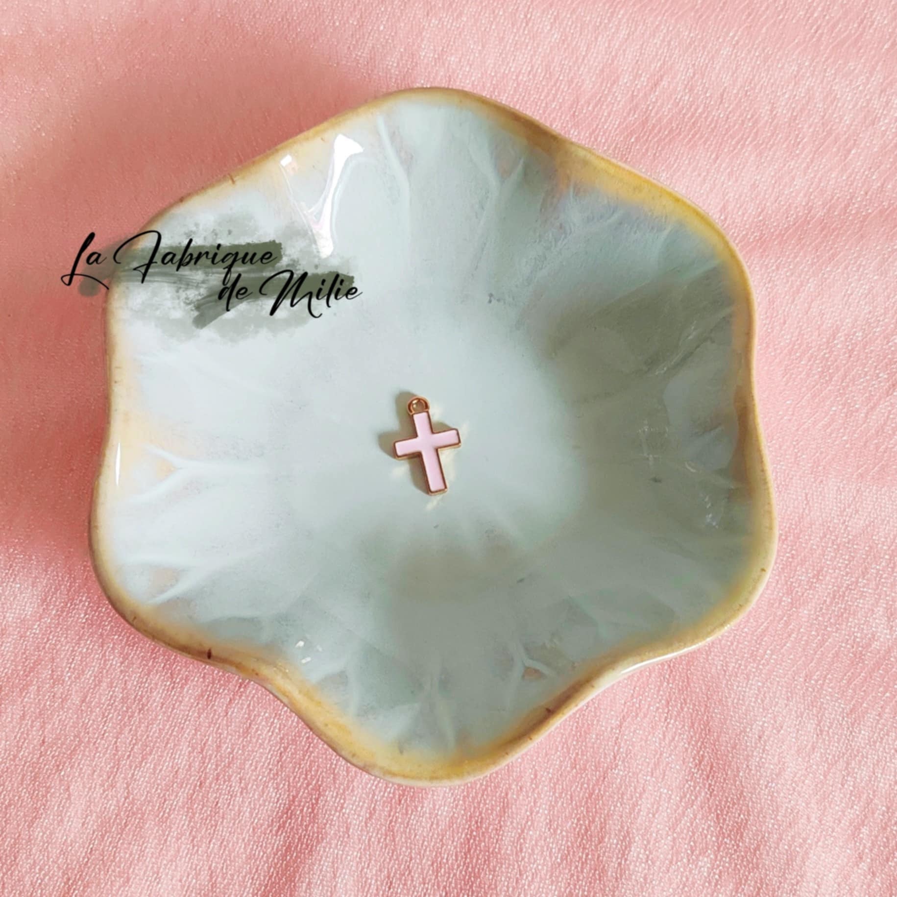 Broches personnalisées – Catholiques ou décoratives – Image 24