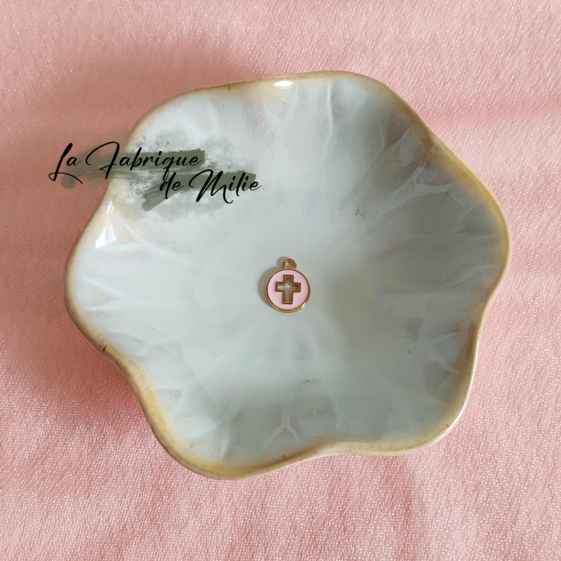 Broches personnalisées – Catholiques ou décoratives – Image 31
