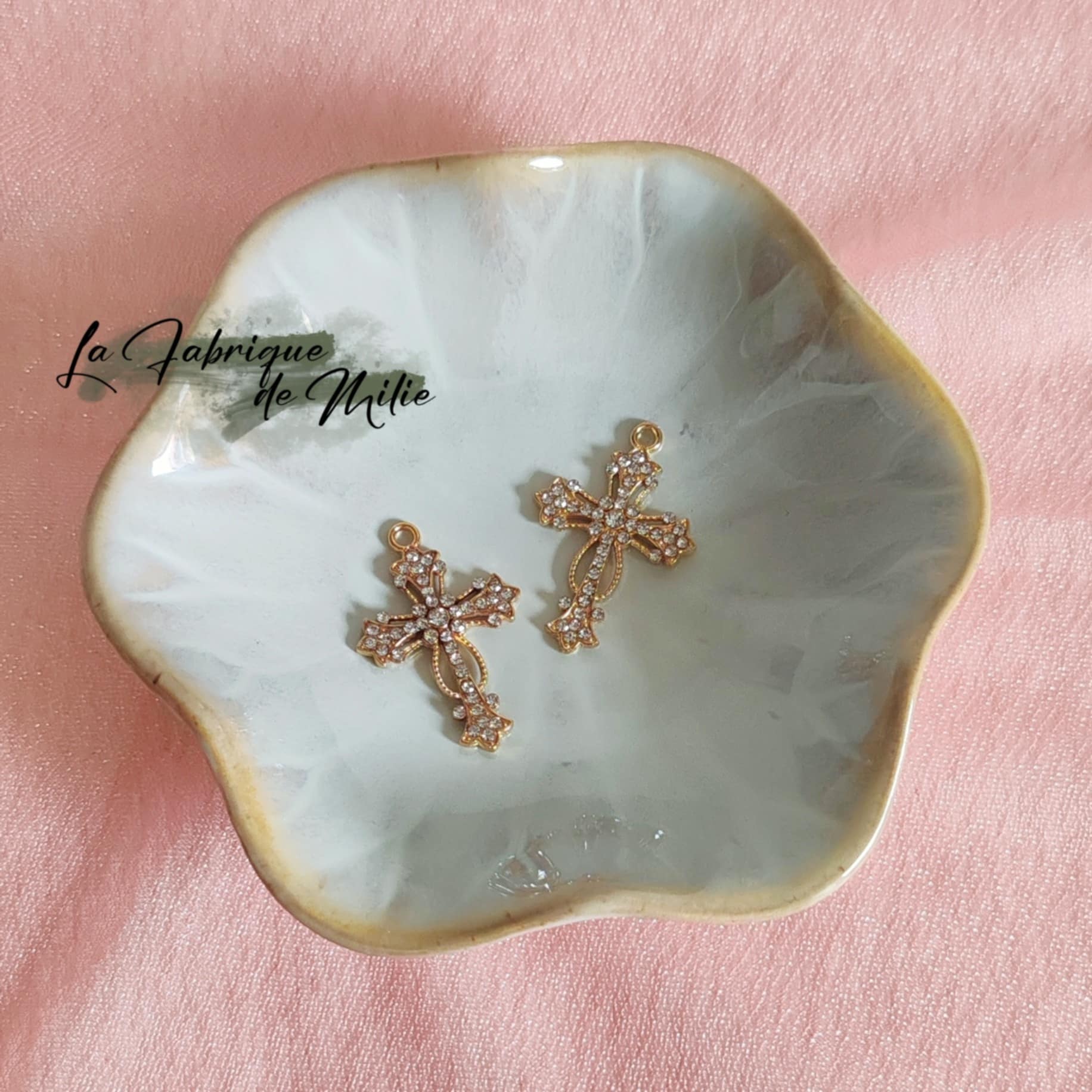 Broches personnalisées – Catholiques ou décoratives – Image 22