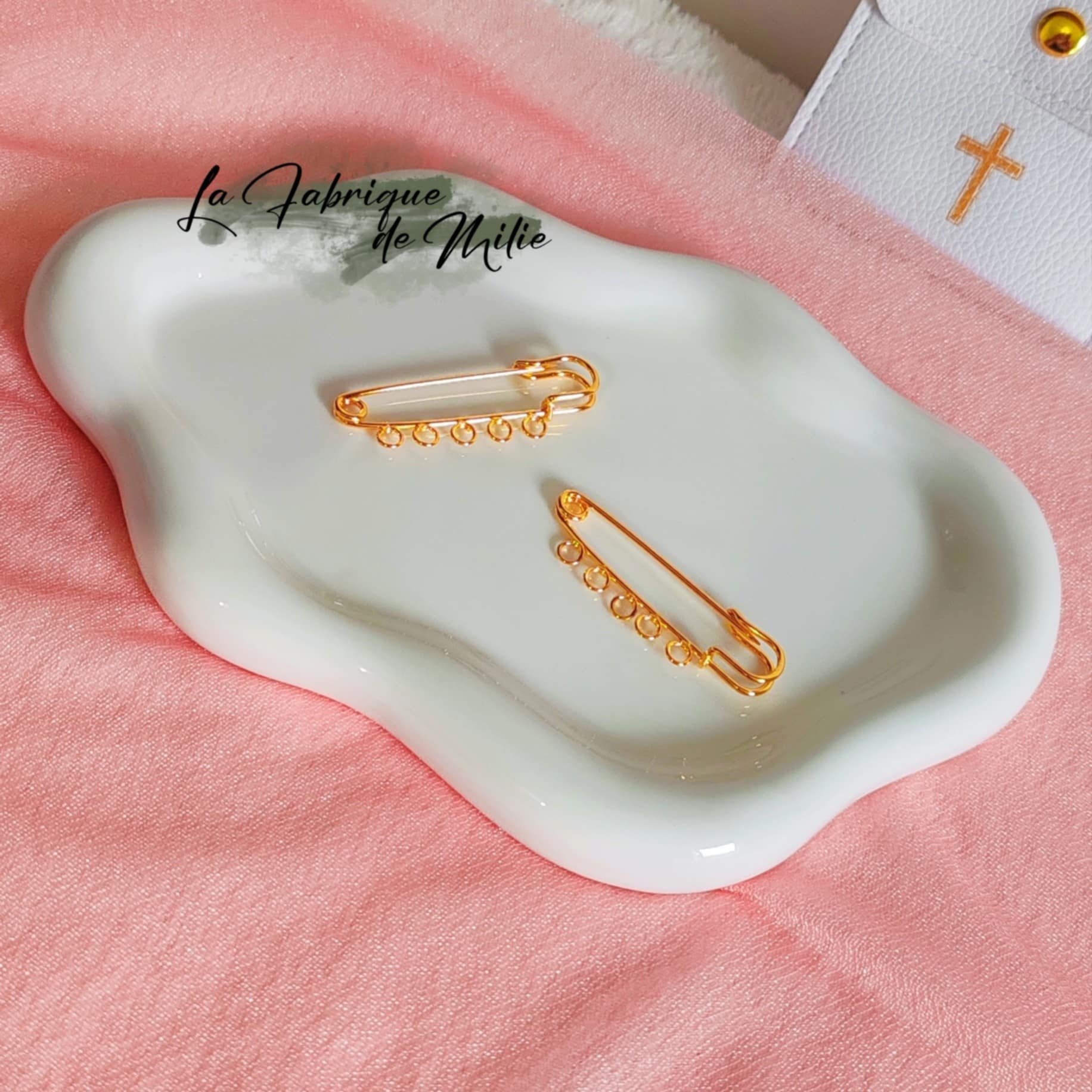 Broches personnalisées – Catholiques ou décoratives – Image 28