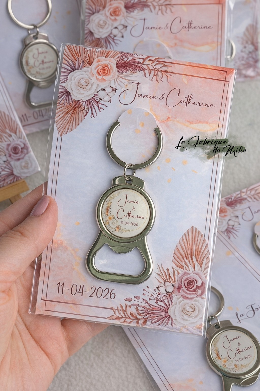 Décapsuleur Porte-Clé Personnalisé – Le Cadeau Invité Utile & Chic