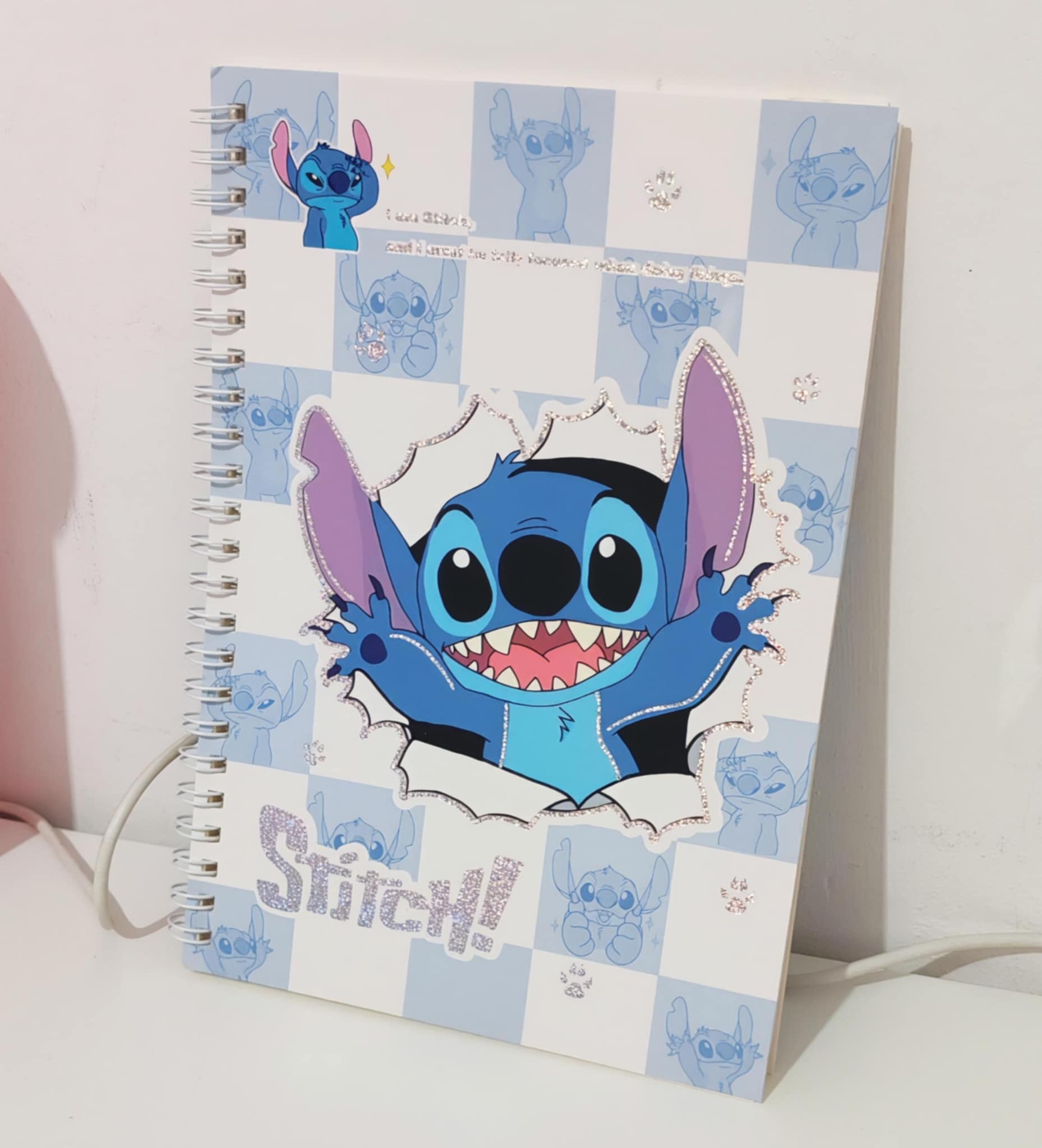 Petit carnet à spirale – Stitch