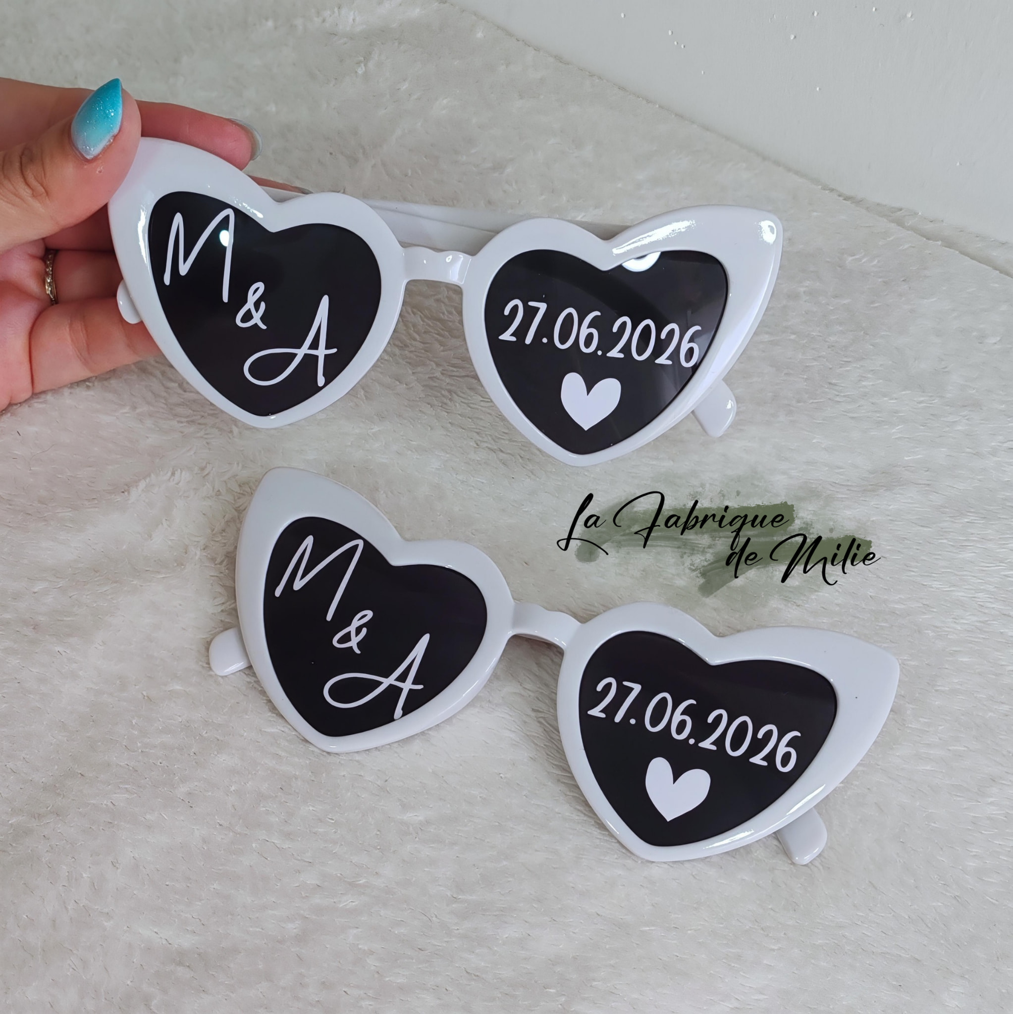 Lunettes de Soleil Cœur Personnalisées – Look « Love » & Fun